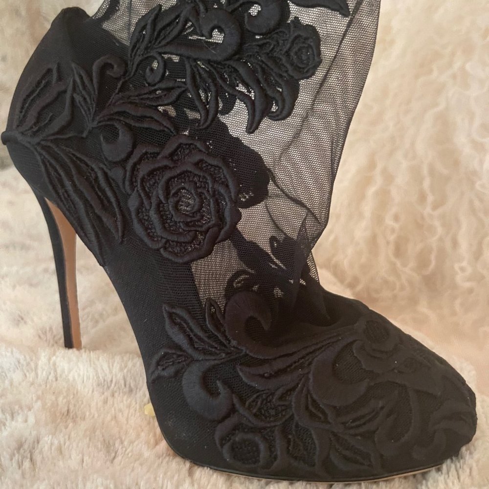 Dolce & Gabbana Embroidered Socks Boots EU35/US5 - Picture 6 of 8